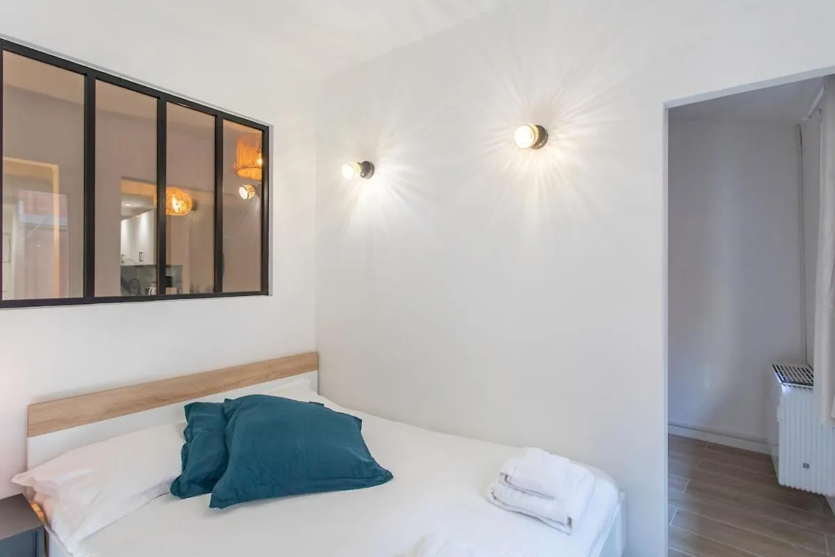 Apartment #16 1Bdr Flower Market, Old Town, 1Min Beach Ac Nice